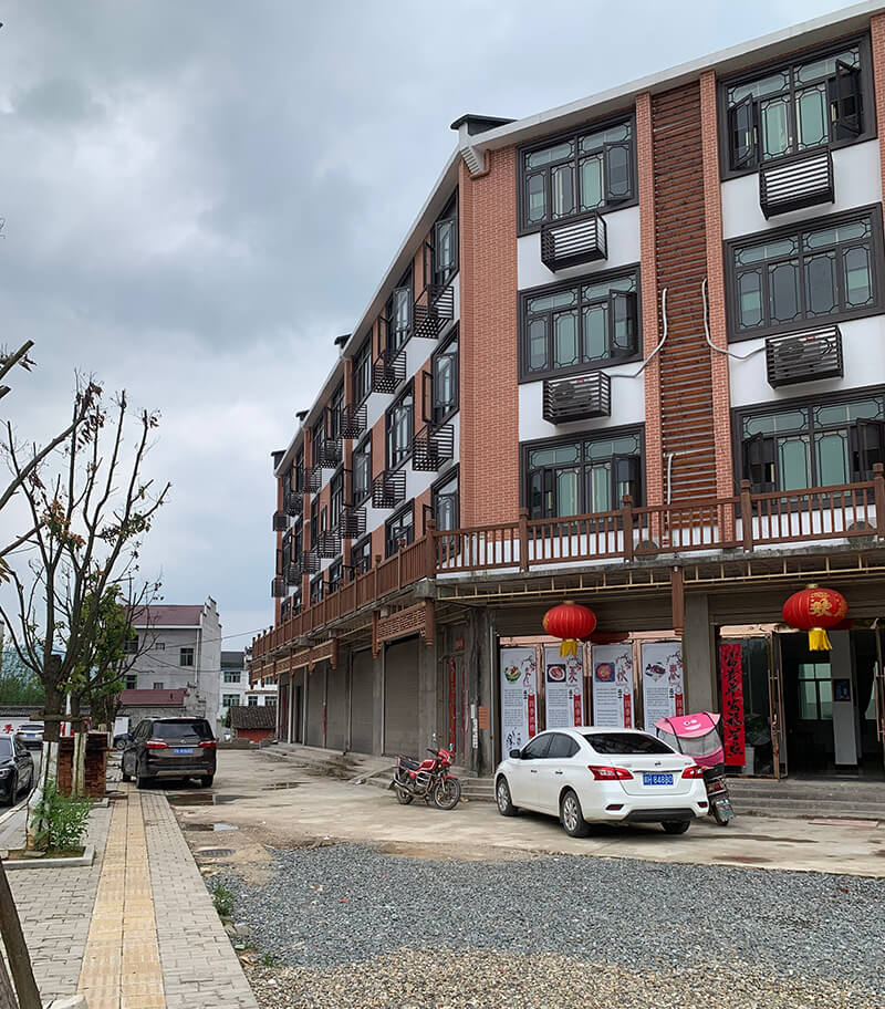 江西景德鎮(zhèn)浮梁縣鵝湖鎮(zhèn)小區(qū)外墻展示