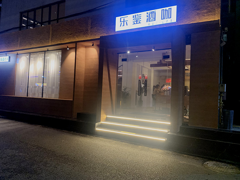 廣東湛江酒館外景